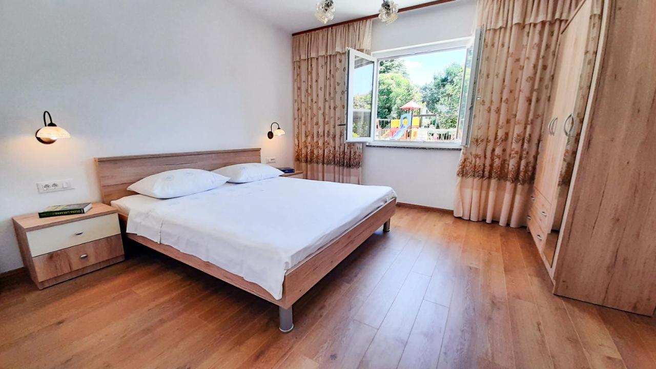 Apartment Nina Rovinj Exterior photo